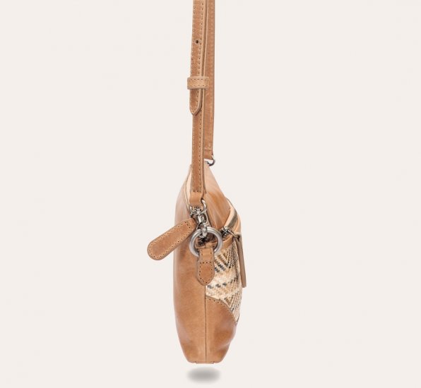 Frye Melissa Straw Crossbody Wristlet - Melissa Straw Crossbody Wristlet - Click Image to Close