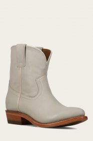 Frye Billy Short - Ivory