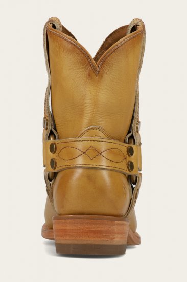 Frye Billy Short Harness - Banana - Click Image to Close