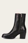 Frye Jean Short Inside Zip - Black